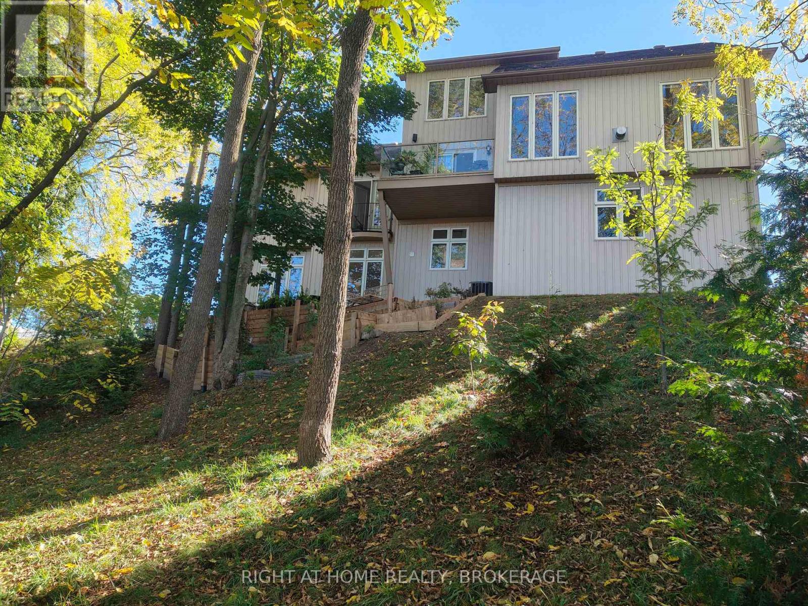 22 Ursula Avenue, St. Catharines, Ontario  L2T 1T1 - Photo 6 - X13432216