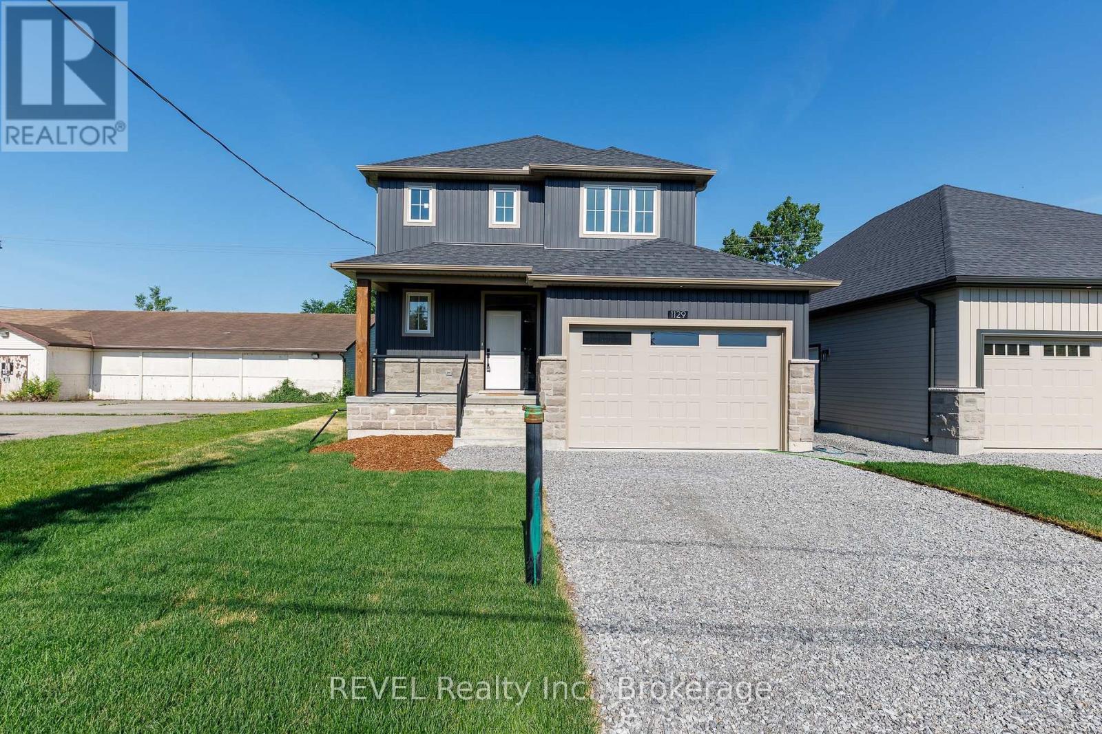 1129 Dipietro Street, Fort Erie, Ontario  L2A 4J4 - Photo 3 - X13432782