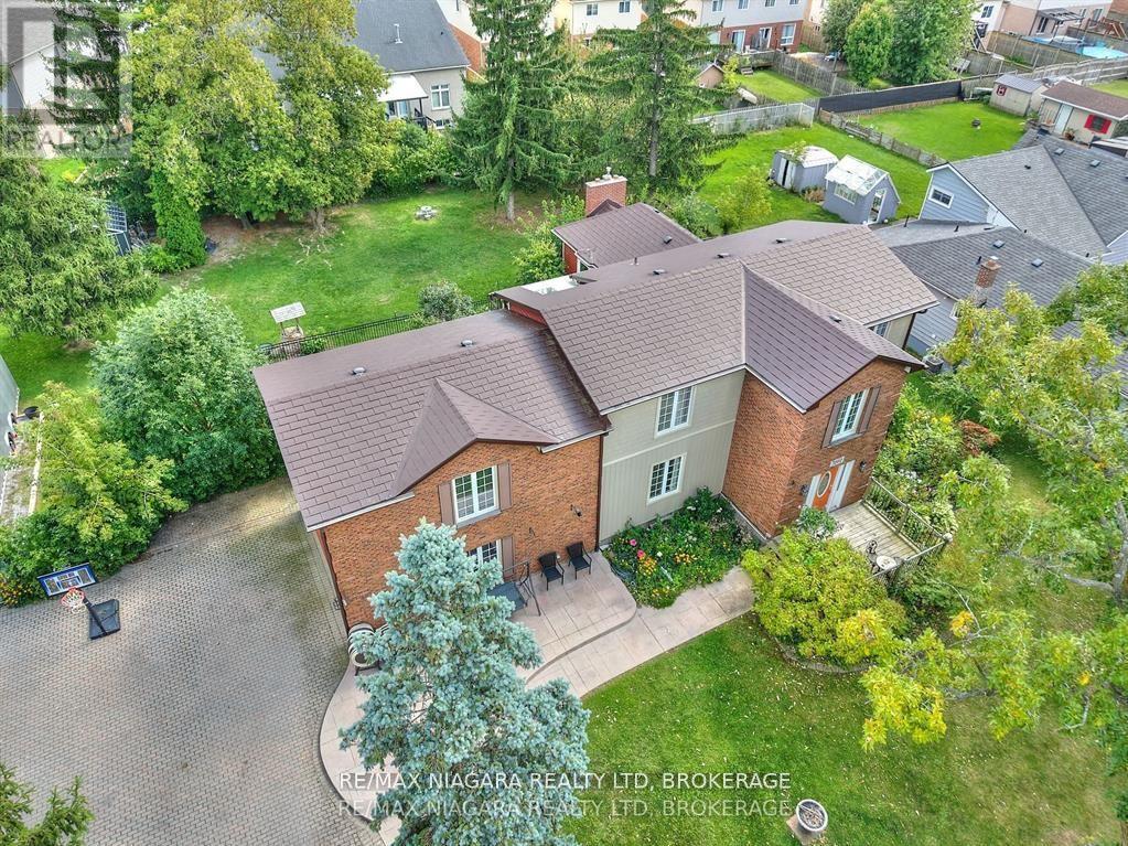 7060 Garner Road, Niagara Falls, Ontario  L2E 6S4 - Photo 2 - X13433364