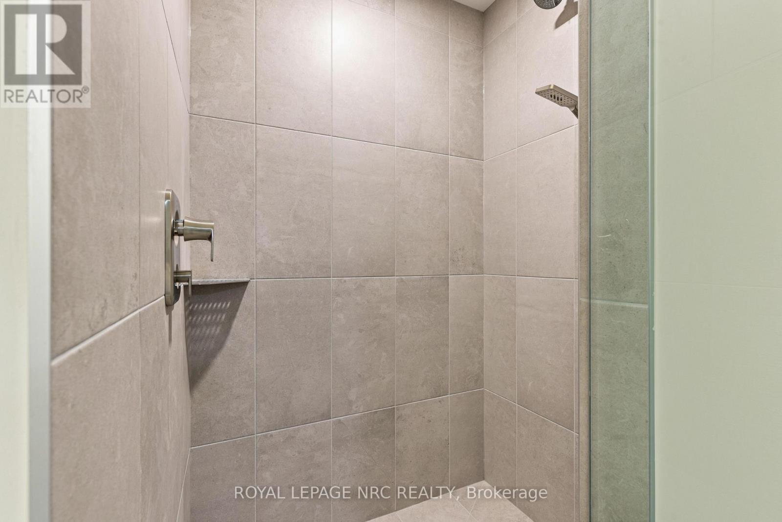 7 Woodington Crescent, St. Catharines, Ontario  L2T 3T6 - Photo 43 - X13433670