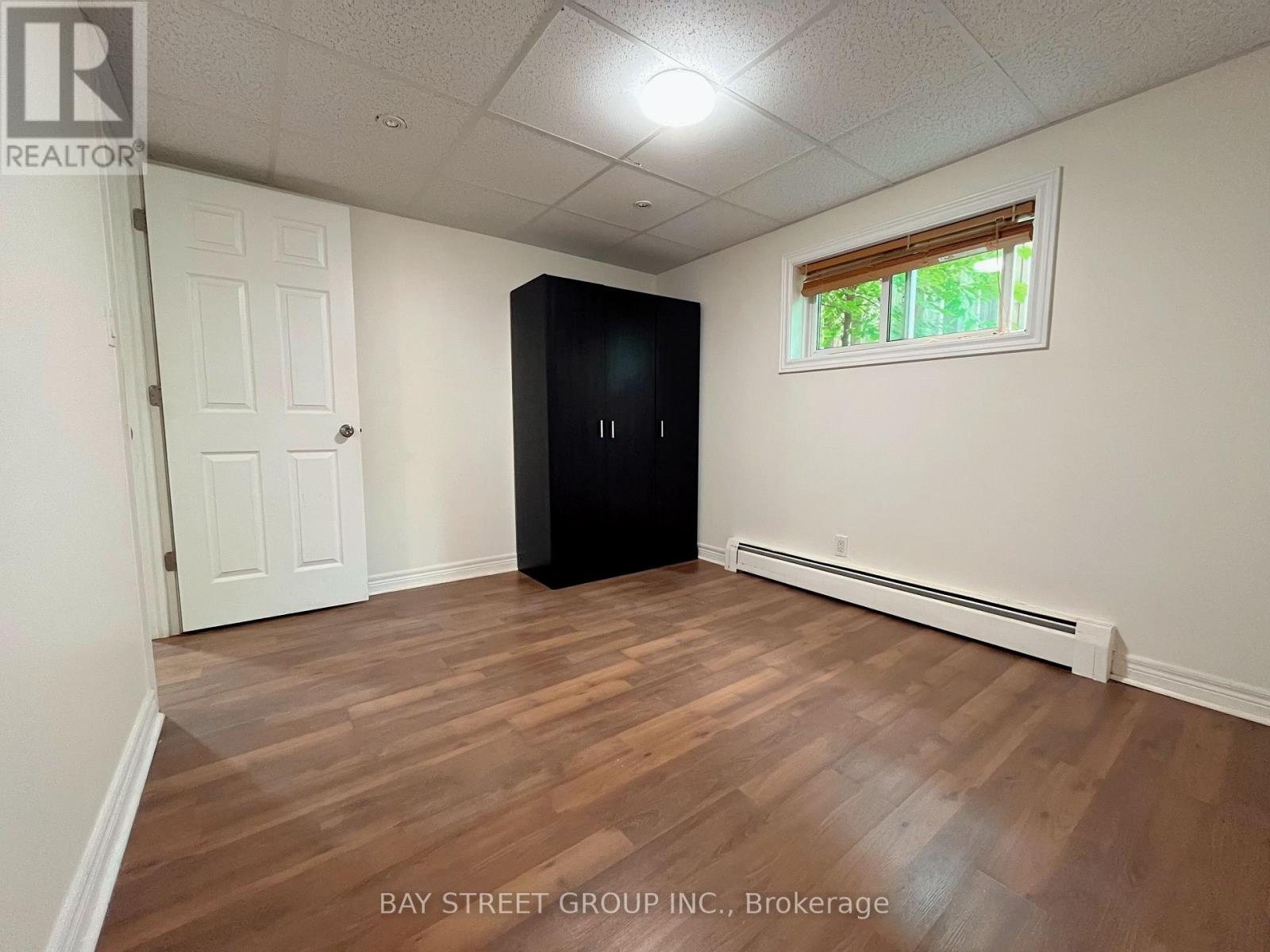 Lower - 106 St Davids Road, St. Catharines, Ontario  L2T 1P9 - Photo 7 - X13434020