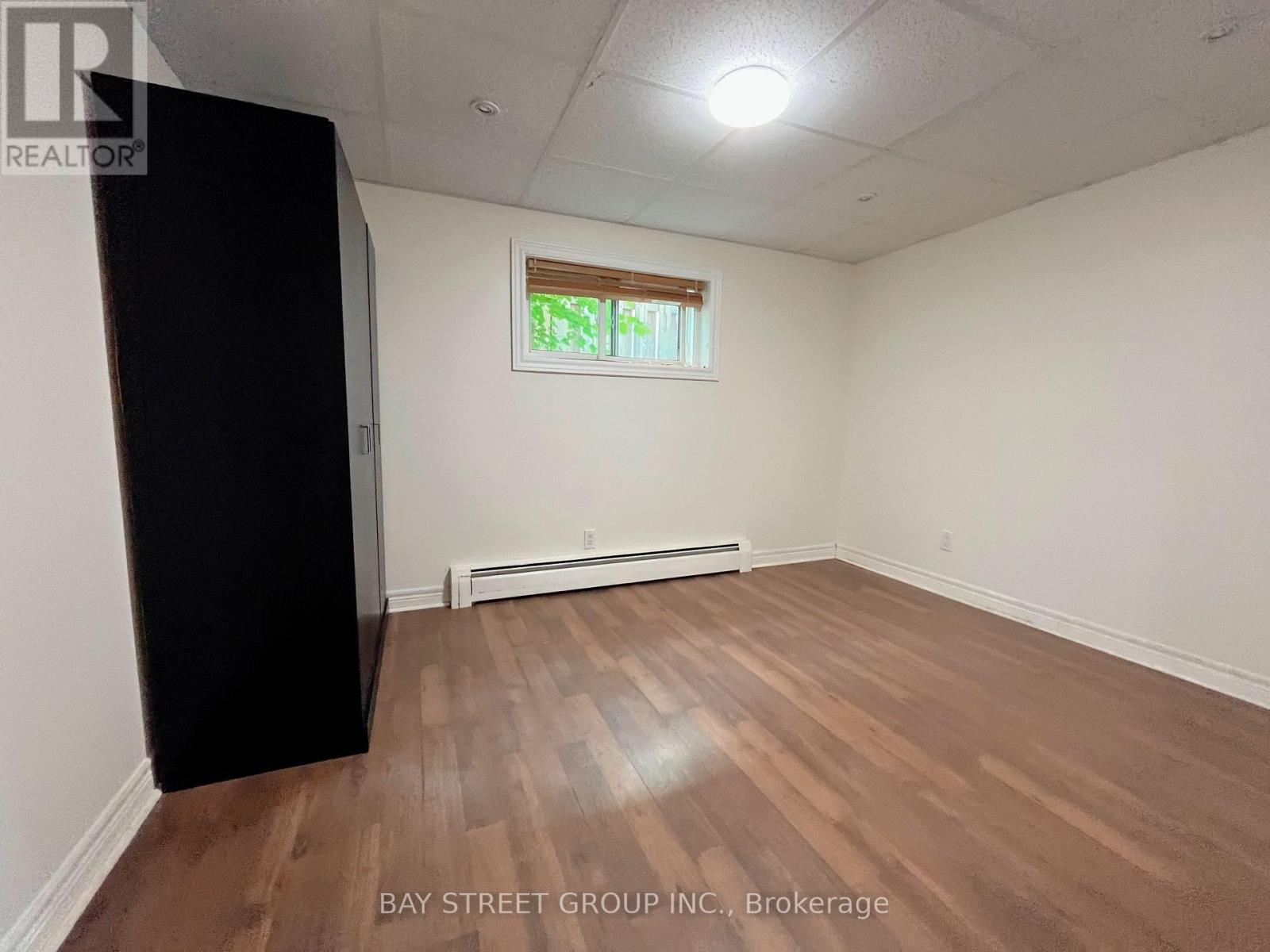 Lower - 106 St Davids Road, St. Catharines, Ontario  L2T 1P9 - Photo 8 - X13434020
