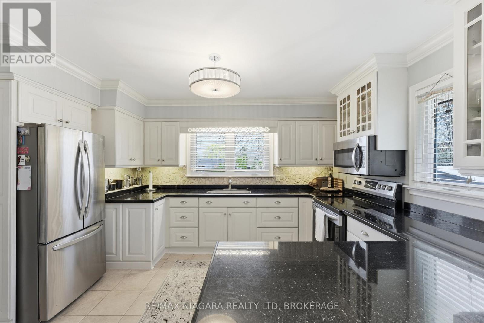181 Woodside Drive, St. Catharines, Ontario  L2T 1X7 - Photo 8 - X13434220
