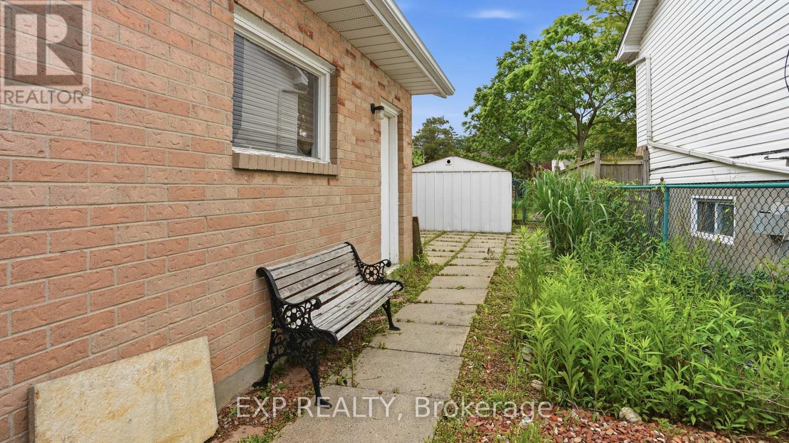 3722 Sussex Lane, Fort Erie, Ontario  L0S 1S0 - Photo 38 - X13435094