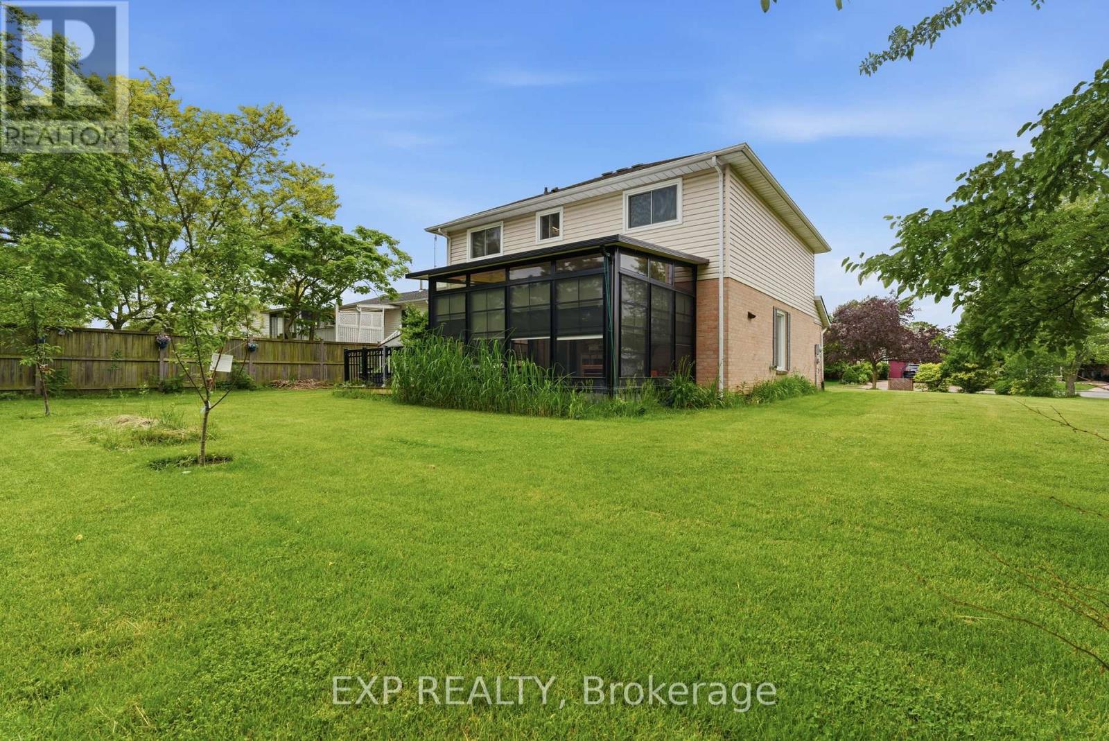 3722 Sussex Lane, Fort Erie, Ontario  L0S 1S0 - Photo 39 - X13435094