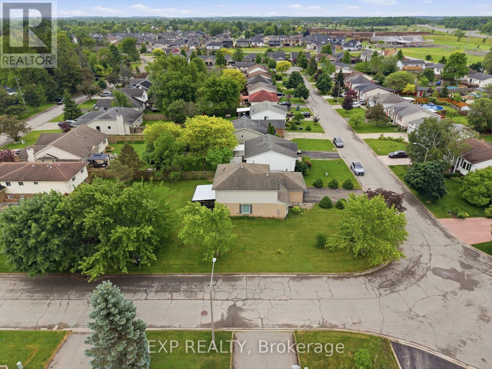 3722 Sussex Lane, Fort Erie, Ontario  L0S 1S0 - Photo 43 - X13435094