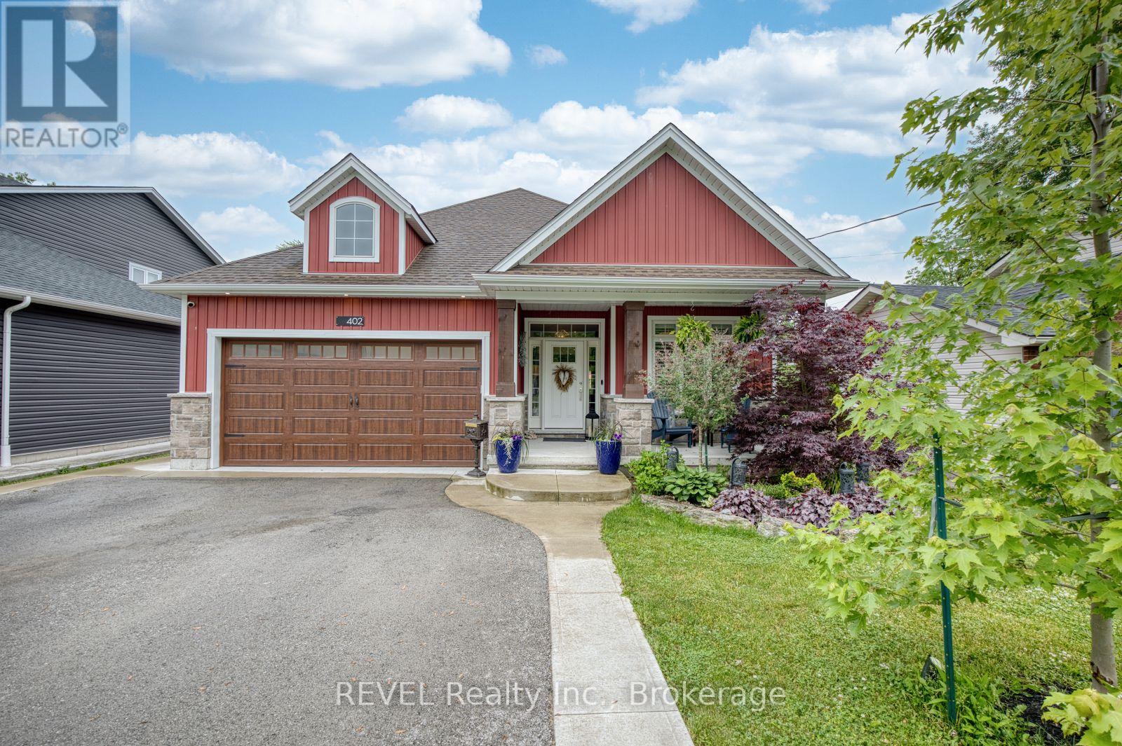 402 Washington Road, Fort Erie, Ontario  L2A 4K4 - Photo 4 - X13435808