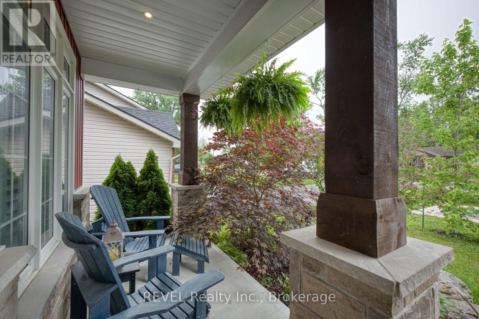 402 Washington Road, Fort Erie, Ontario  L2A 4K4 - Photo 7 - X13435808