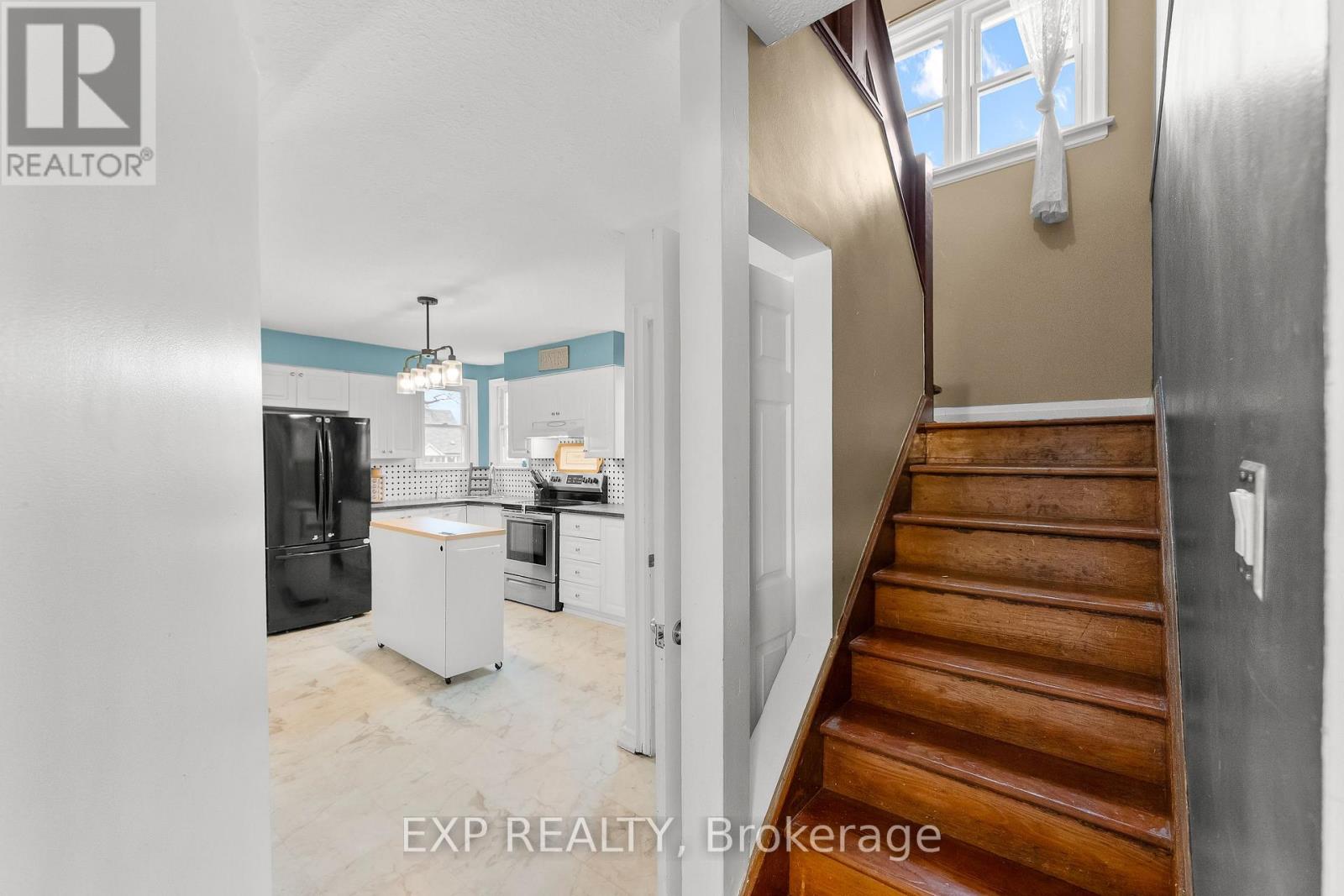 6 Cedardale Avenue, St. Catharines, Ontario  L2P 1A9 - Photo 14 - X13436206