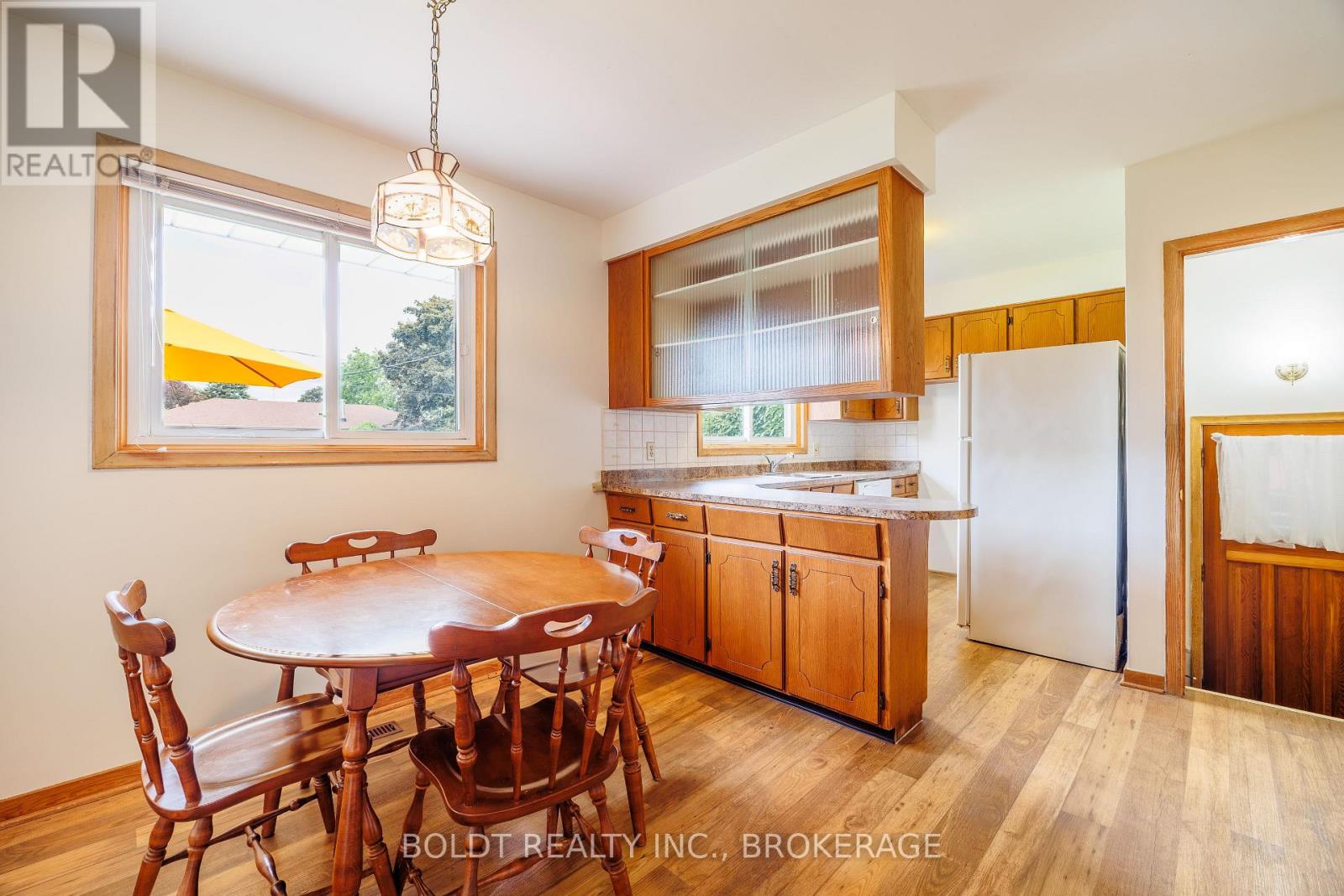 4114 Barry Drive, Lincoln, Ontario  L3J 0L3 - Photo 9 - X13436678