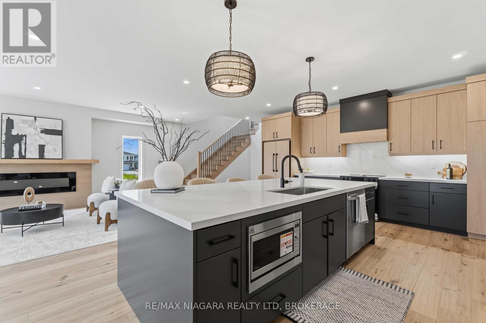 6124 Curlin Crescent, Niagara Falls, Ontario  L2H 3W8 - Photo 12 - X13437030