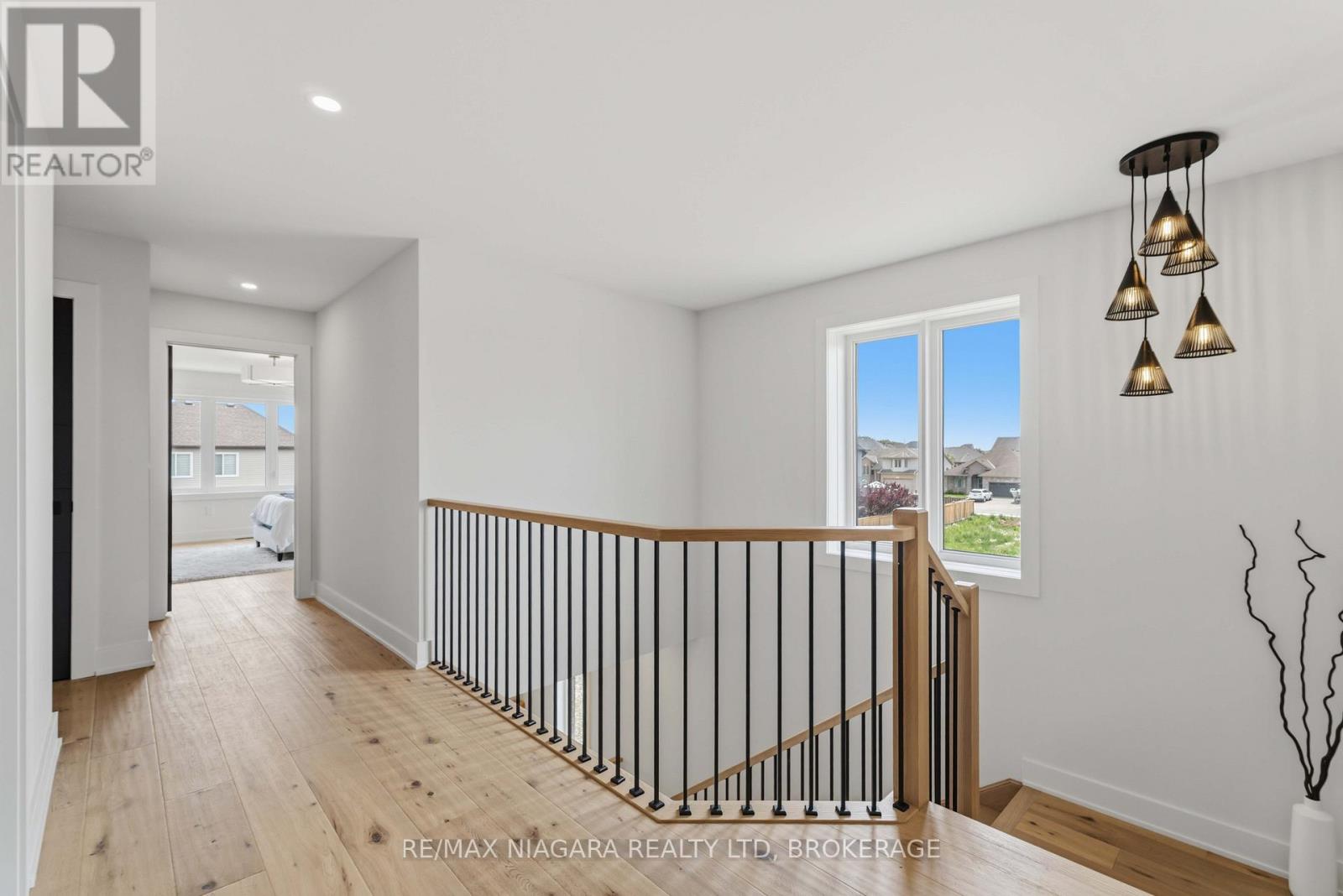 6124 Curlin Crescent, Niagara Falls, Ontario  L2H 3W8 - Photo 22 - X13437030