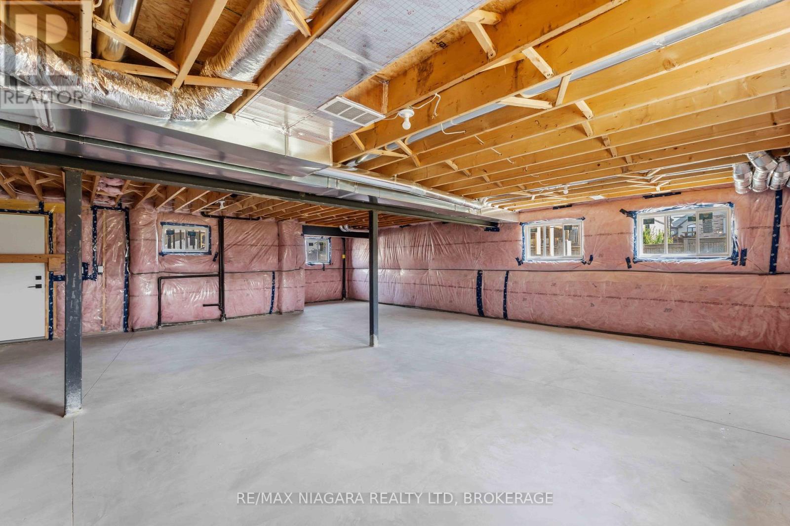 6124 Curlin Crescent, Niagara Falls, Ontario  L2H 3W8 - Photo 31 - X13437030