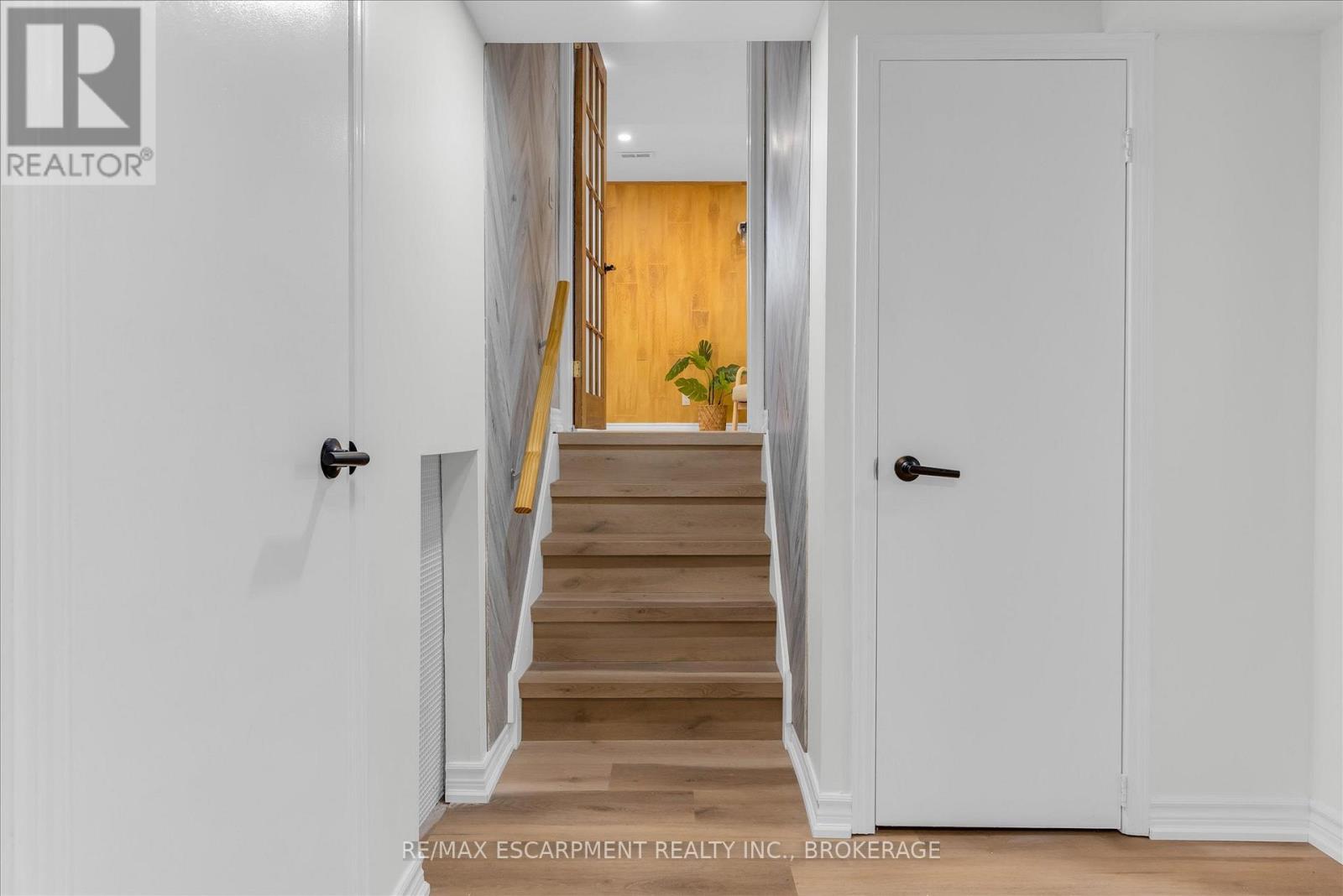 49 Grove Avenue, St. Catharines, Ontario  L2P 1C9 - Photo 29 - X13437282