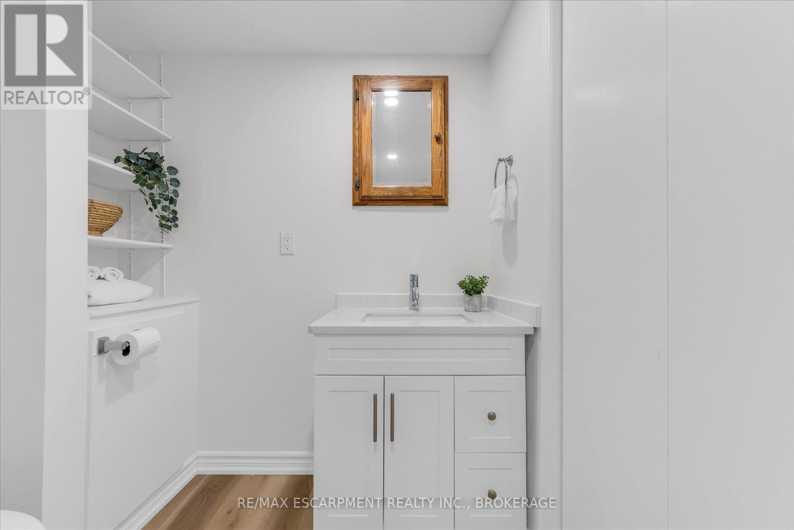 49 Grove Avenue, St. Catharines, Ontario  L2P 1C9 - Photo 32 - X13437282