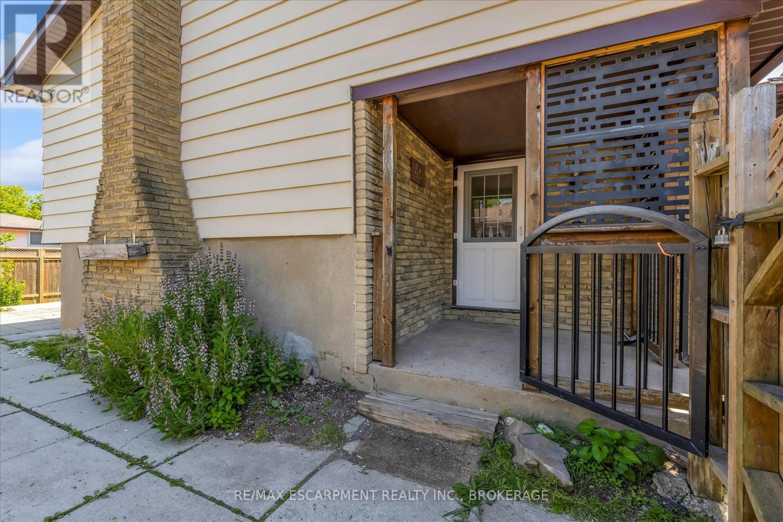 49 Grove Avenue, St. Catharines, Ontario  L2P 1C9 - Photo 35 - X13437282