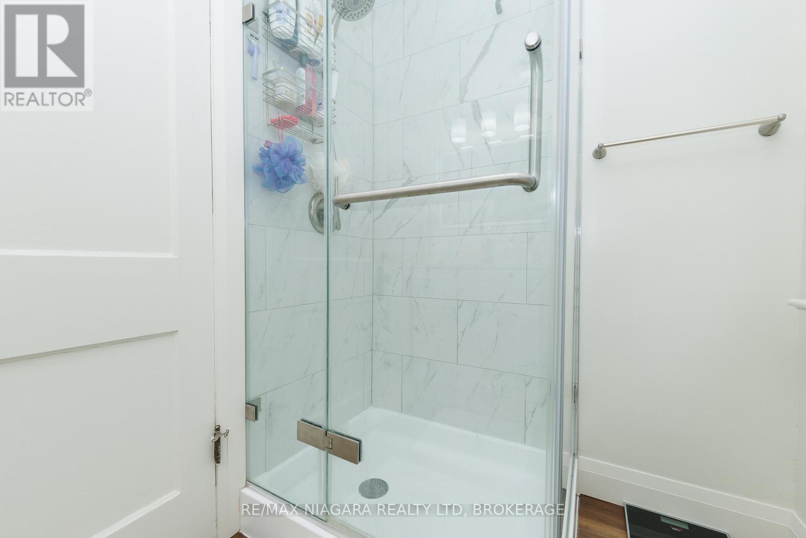 4864 Simcoe Street, Niagara Falls, Ontario  L2E 1V9 - Photo 20 - X13437832