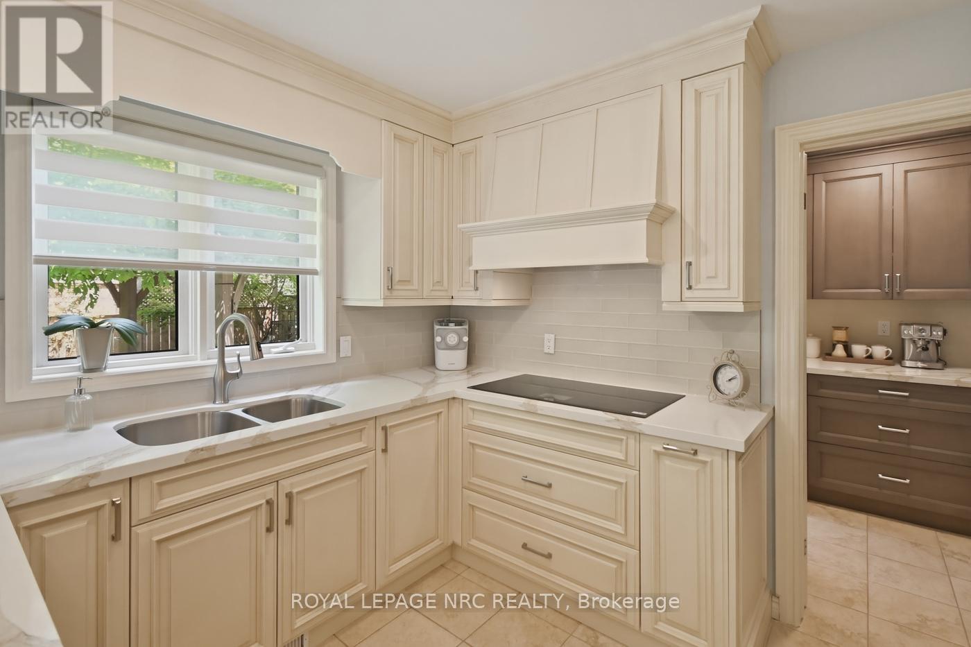 15 Brigantine Court, St. Catharines, Ontario  L2M 7V4 - Photo 25 - X13437946