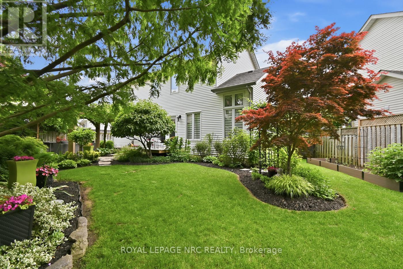 15 Brigantine Court, St. Catharines, Ontario  L2M 7V4 - Photo 3 - X13437946