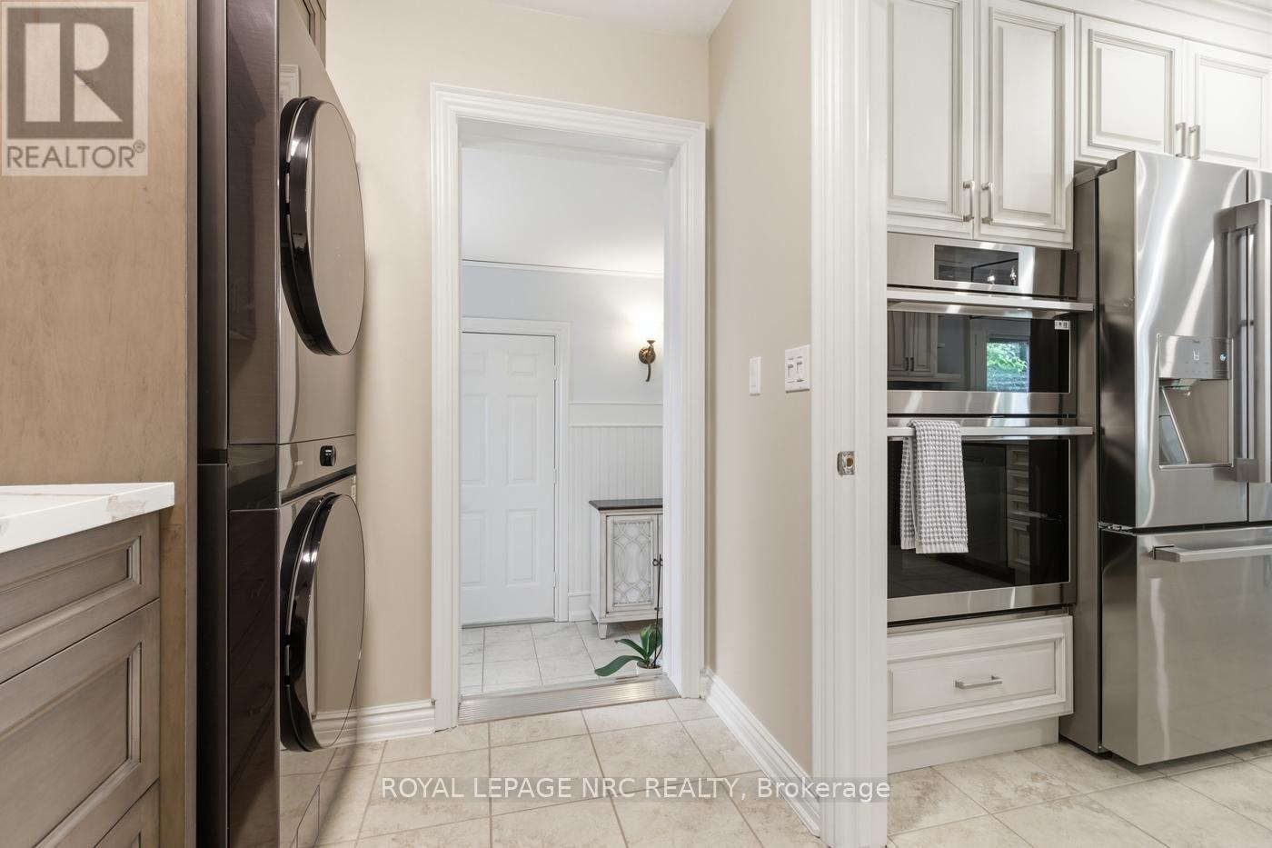 15 Brigantine Court, St. Catharines, Ontario  L2M 7V4 - Photo 31 - X13437946