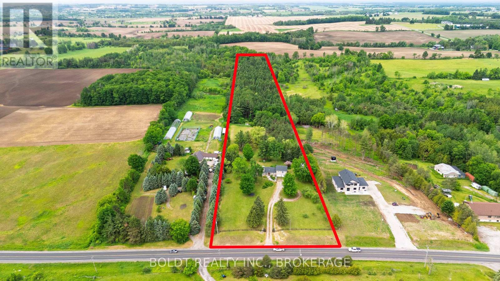 5832 5TH SIDE ROAD, Innisfil, Ontario