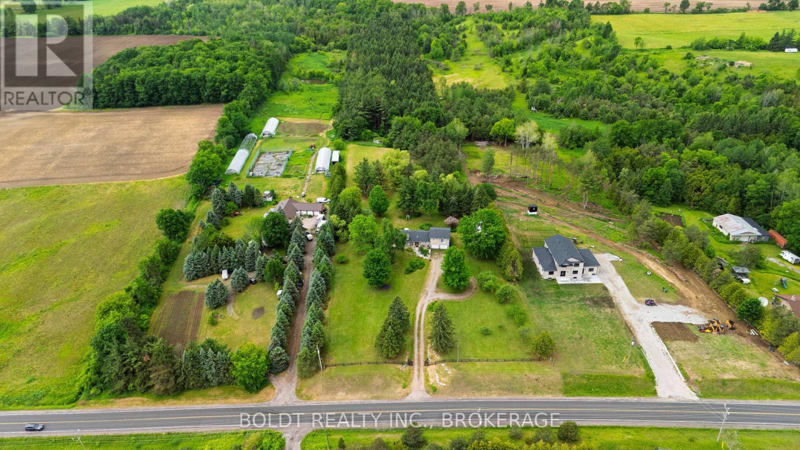 5832 5th Side Road, Innisfil, Ontario  L0L 1L0 - Photo 39 - N13438002