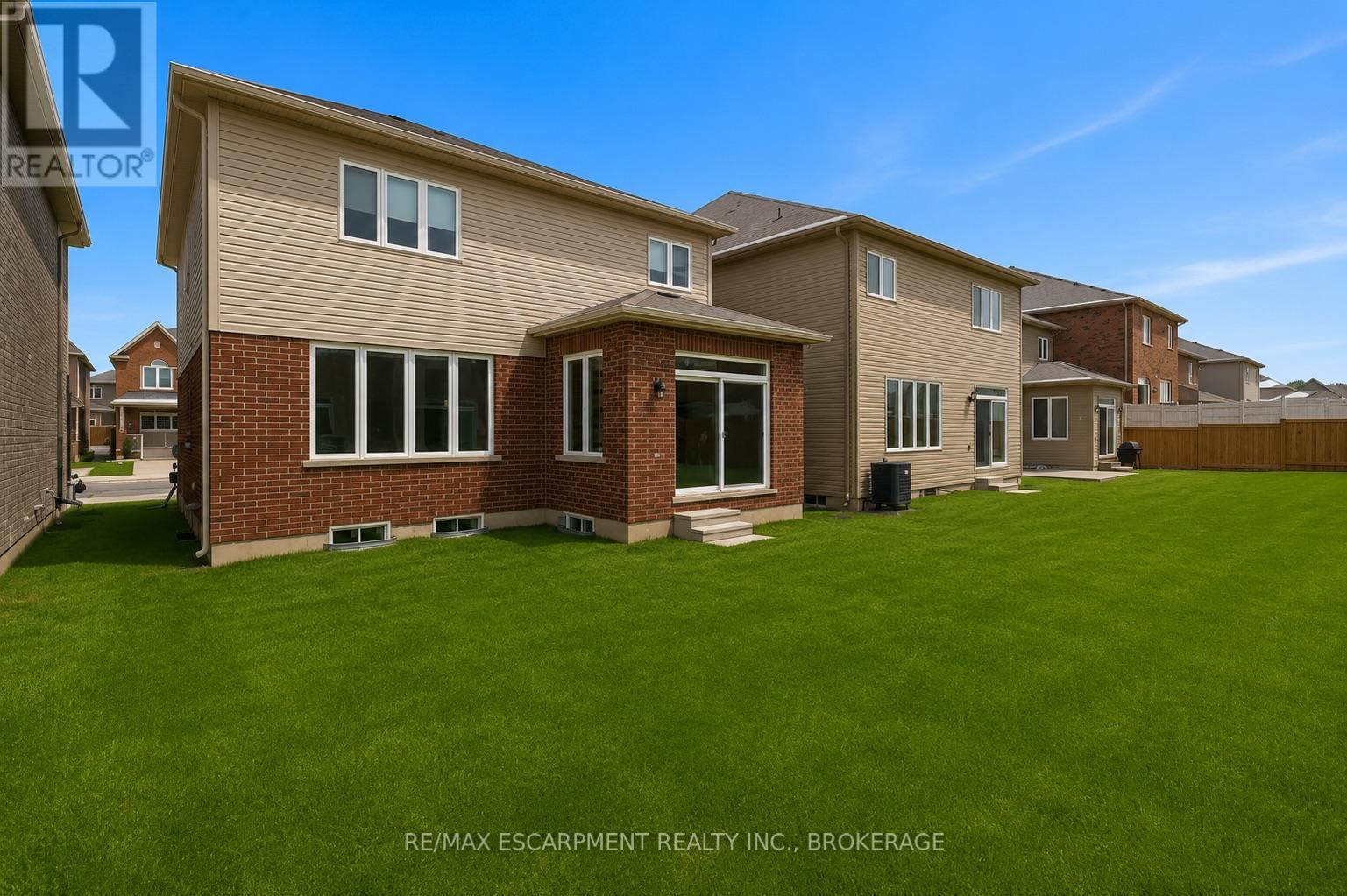 13 Steven Drive, Thorold, Ontario  L3B 0G7 - Photo 43 - X13439294