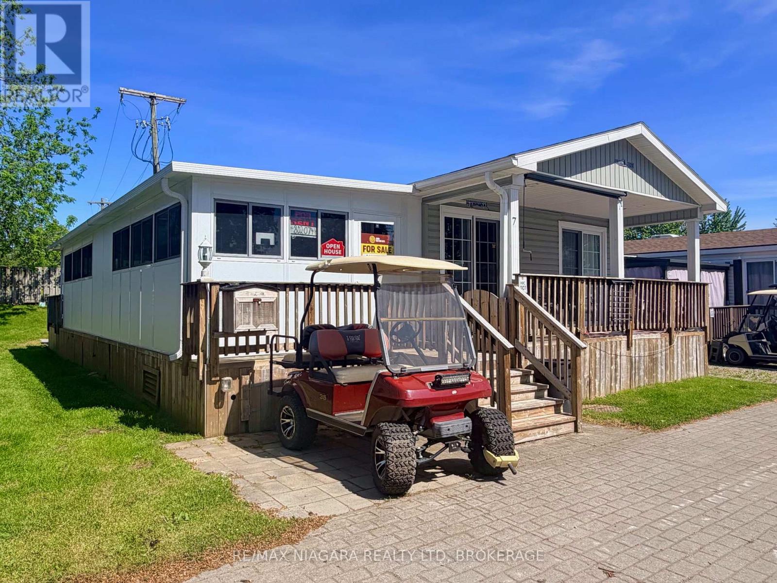 7 Hickory Lane, Port Colborne, Ontario  L0S 1R0 - Photo 2 - X13440546