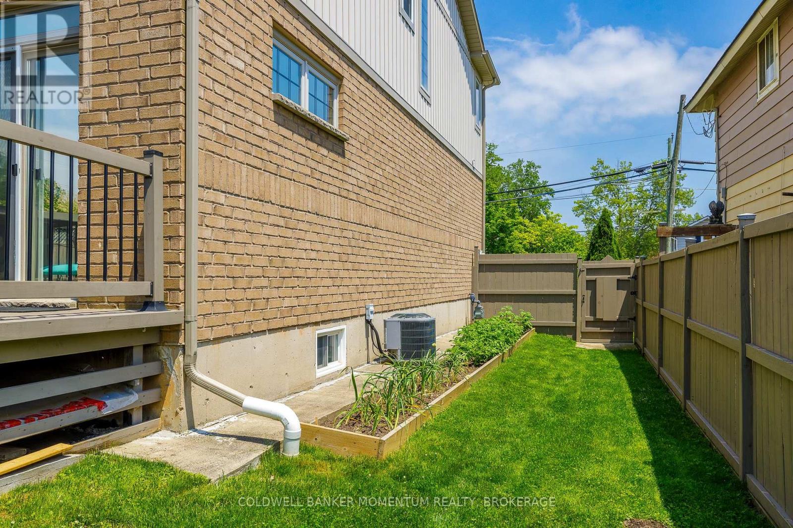 121 Albert Street, Fort Erie, Ontario  L2A 5L3 - Photo 15 - X13440638