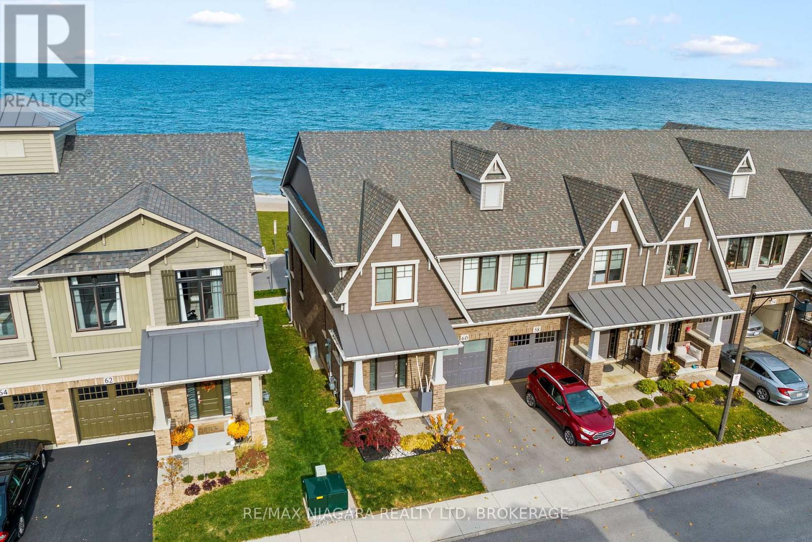60 WATERVIEW LANE, Grimsby, Ontario