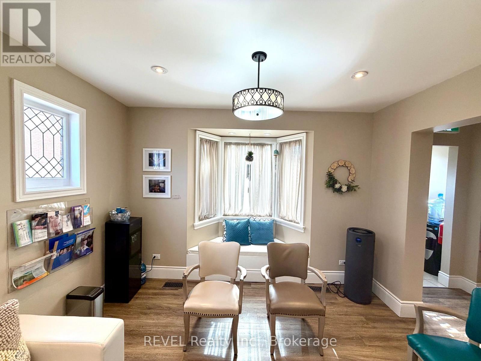 5637 Main Street, Niagara Falls, Ontario  L2G 5Z3 - Photo 16 - X13441356