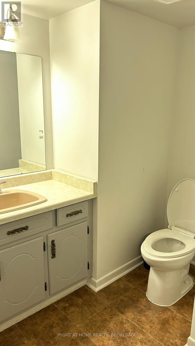 19 White Street, St. Catharines, Ontario  L2N 1Z3 - Photo 2 - X13441914