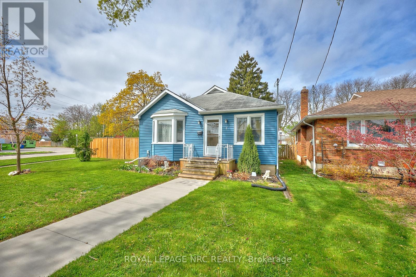 1 THORNDALE AVENUE, St. Catharines, Ontario