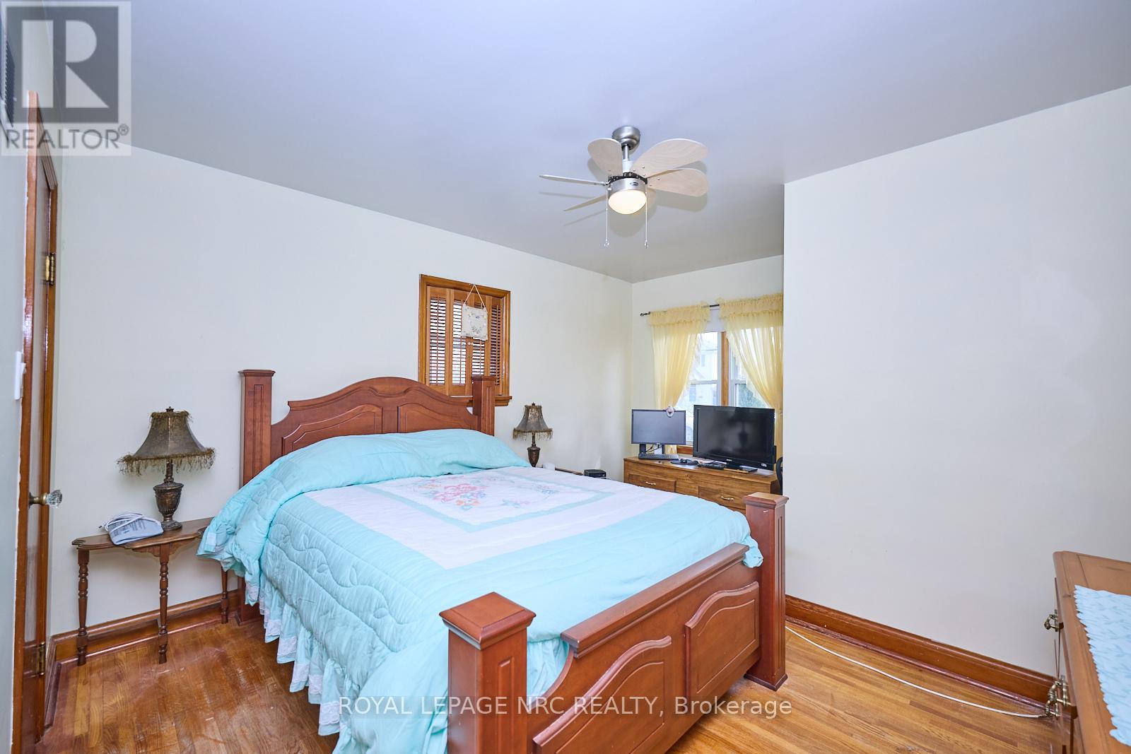 1 Thorndale Avenue, St. Catharines, Ontario  L2R 6A2 - Photo 14 - X13442250
