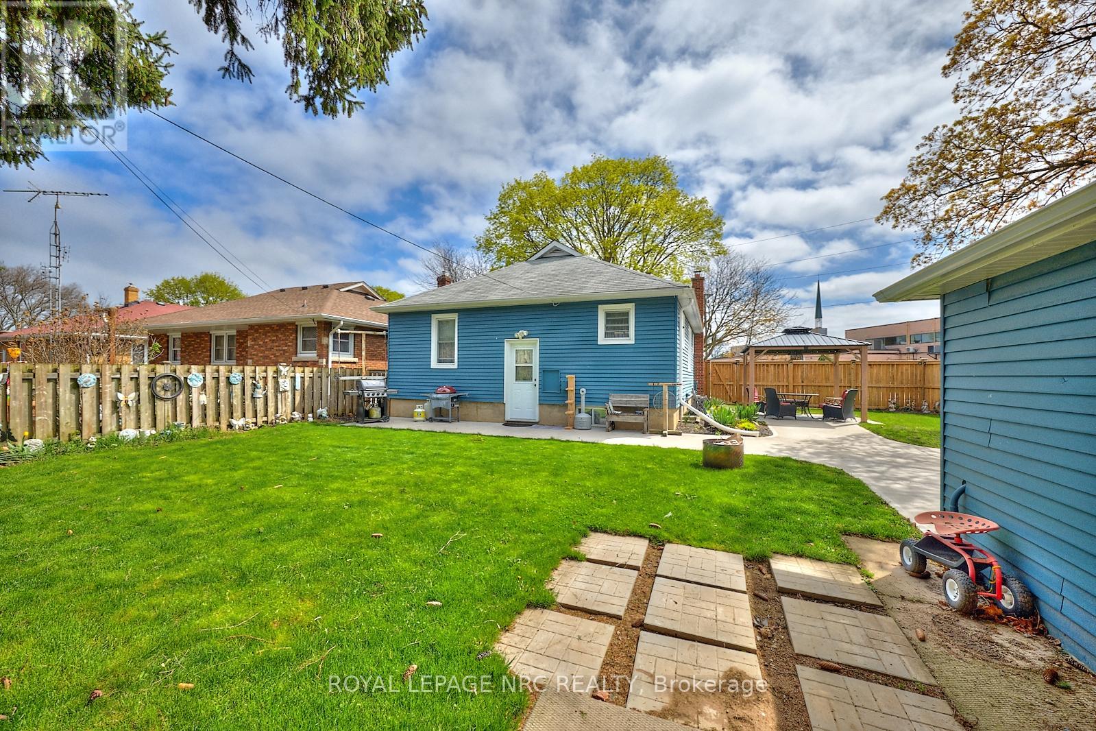 1 Thorndale Avenue, St. Catharines, Ontario  L2R 6A2 - Photo 36 - X13442250