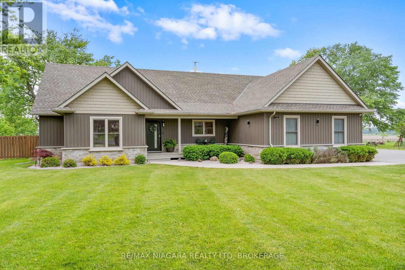 11558 Hwy 3, Wainfleet, Ontario  L0S 1V0 - Photo 3 - X13442810