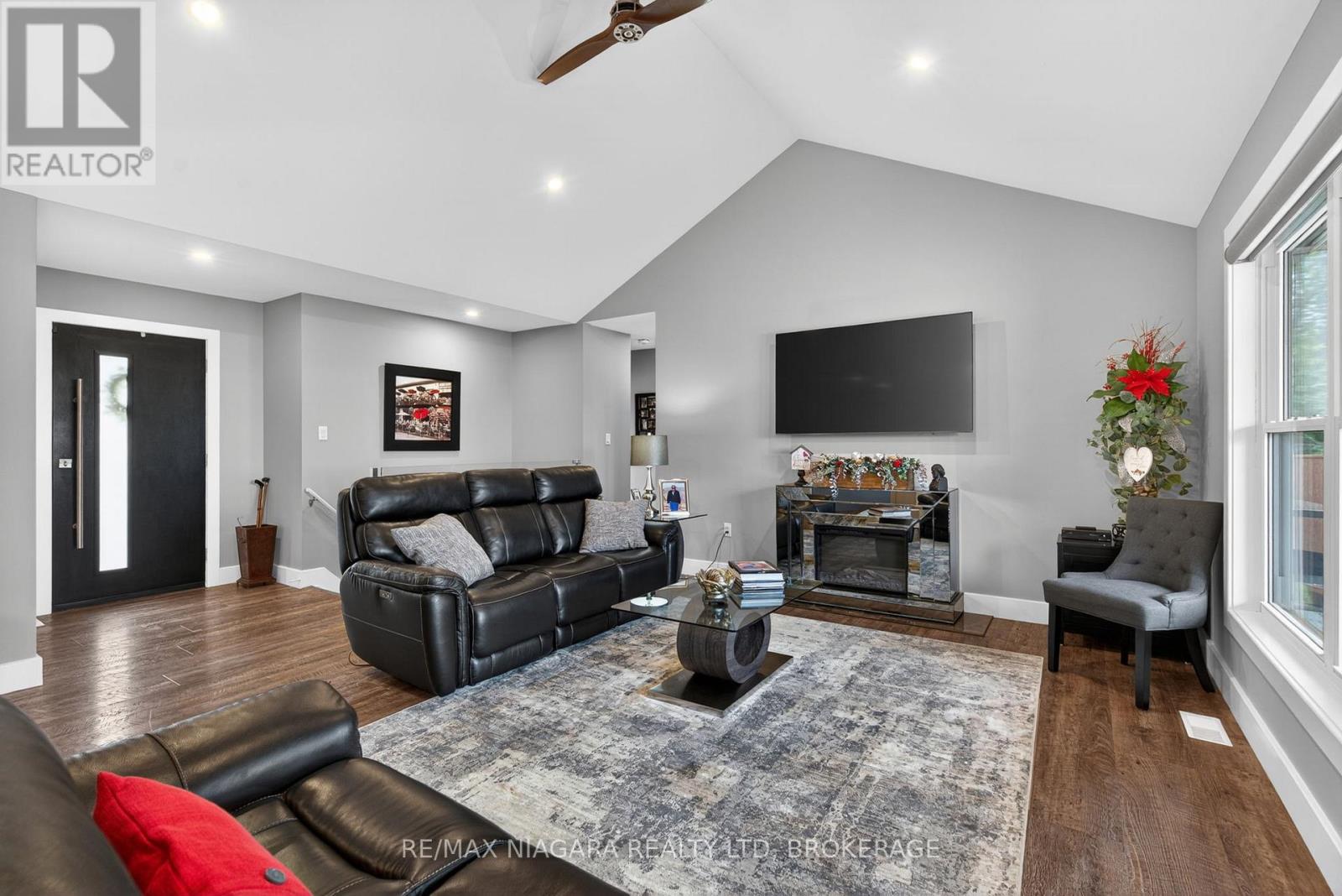 11558 Hwy 3, Wainfleet, Ontario  L0S 1V0 - Photo 5 - X13442810