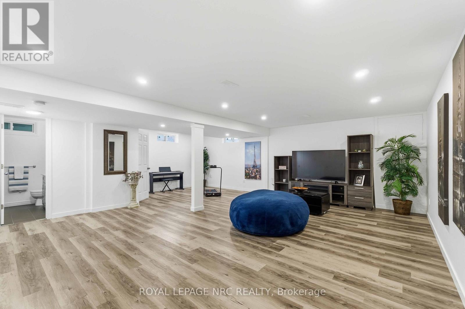 9 Woodgarden Court, St. Catharines, Ontario  L2M 7C9 - Photo 25 - X13443316