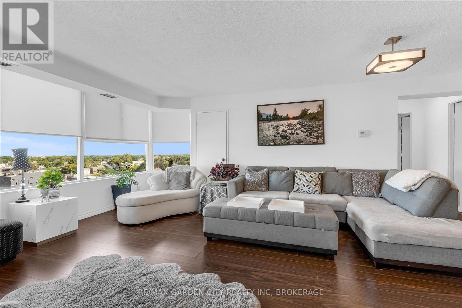1111 - 7 Gale Crescent, St. Catharines, Ontario  L2R 7M8 - Photo 7 - X13445926