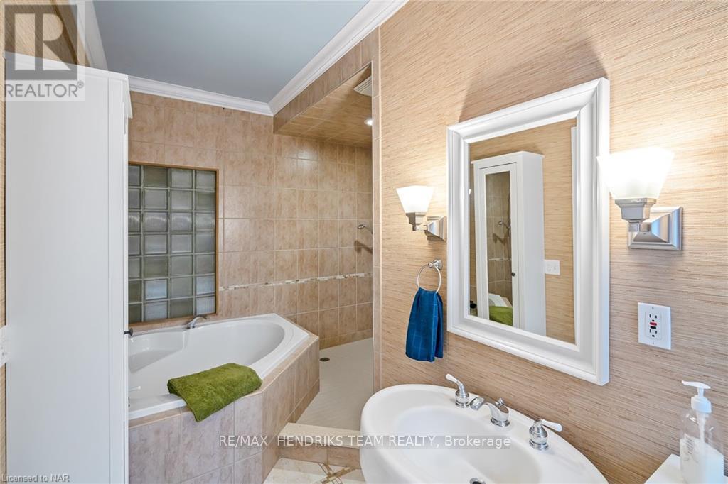 145 King Street, St. Catharines, Ontario  L2R 3J2 - Photo 20 - X13446816