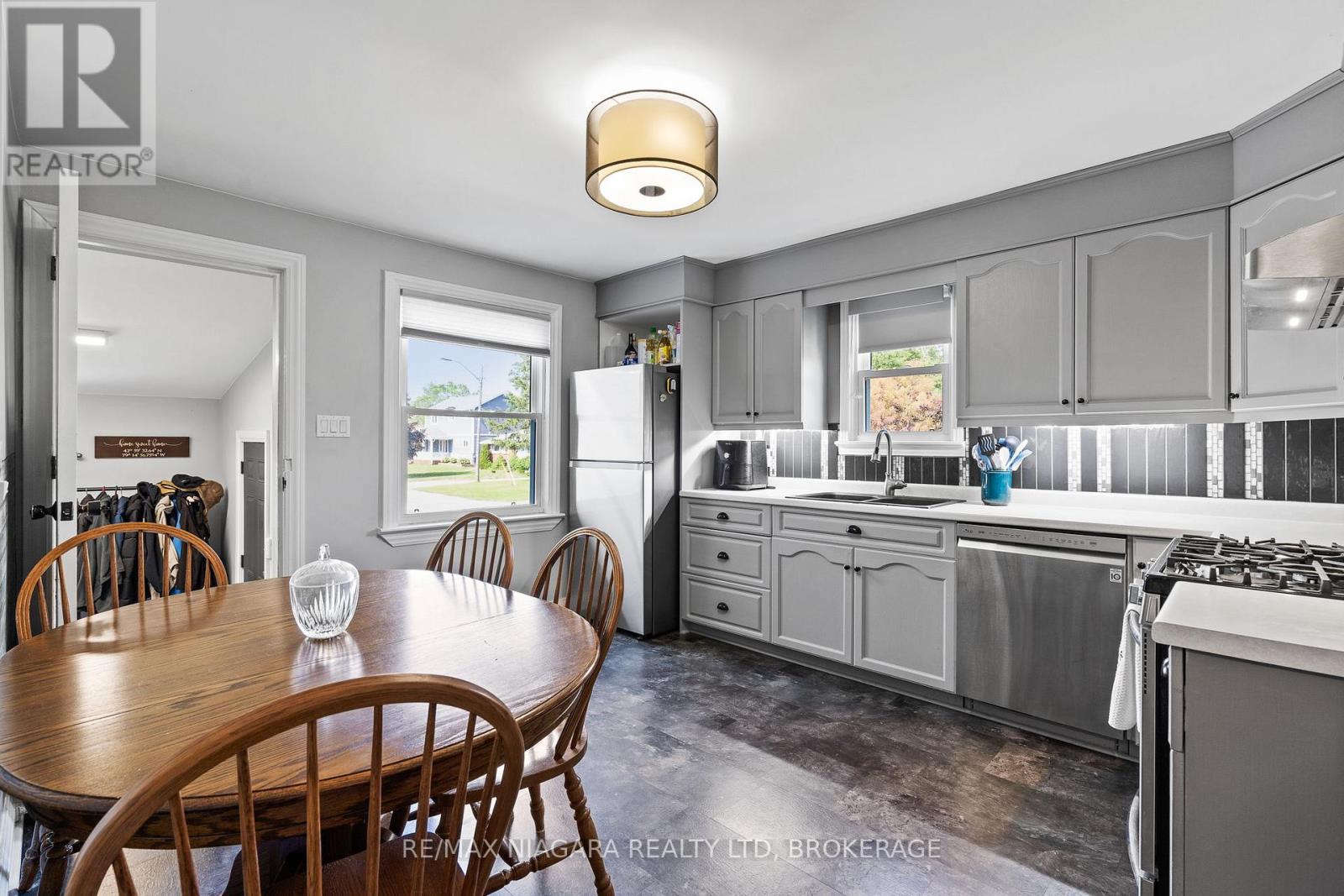 809 Broadway Avenue, Welland, Ontario  L3C 5M9 - Photo 10 - X13448678