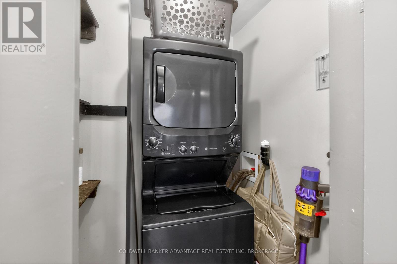 286 Gilmore Road E, Fort Erie, Ontario  L2A 2M8 - Photo 13 - X13449016