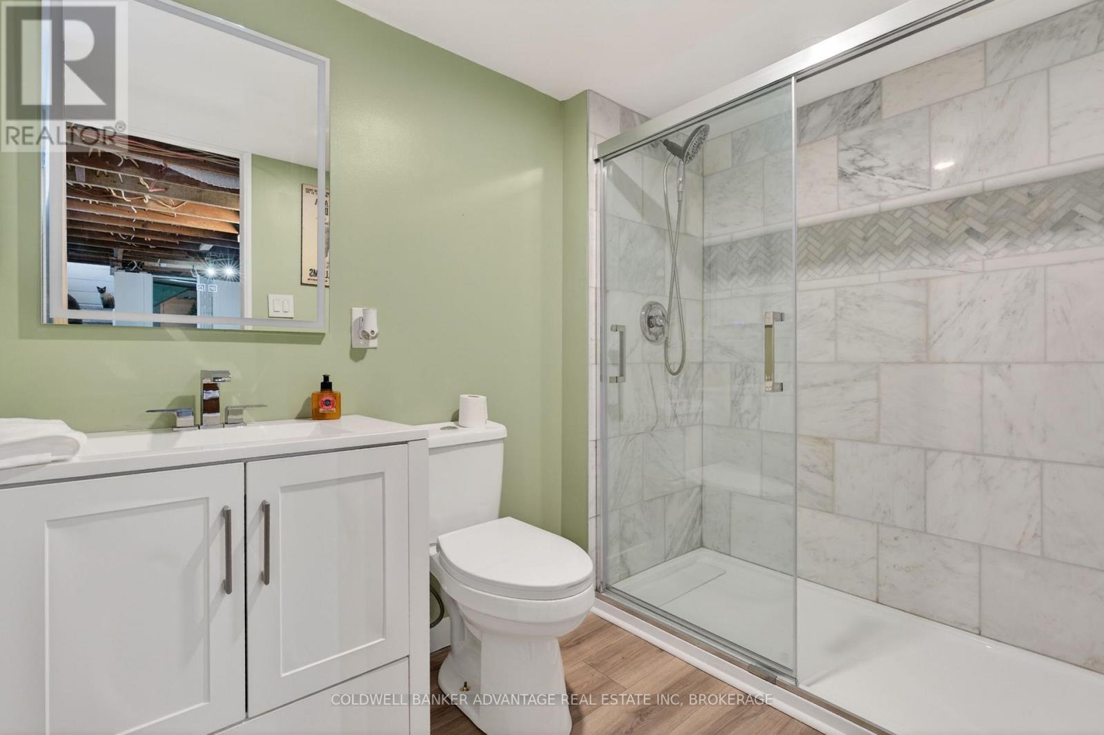 286 Gilmore Road E, Fort Erie, Ontario  L2A 2M8 - Photo 15 - X13449016