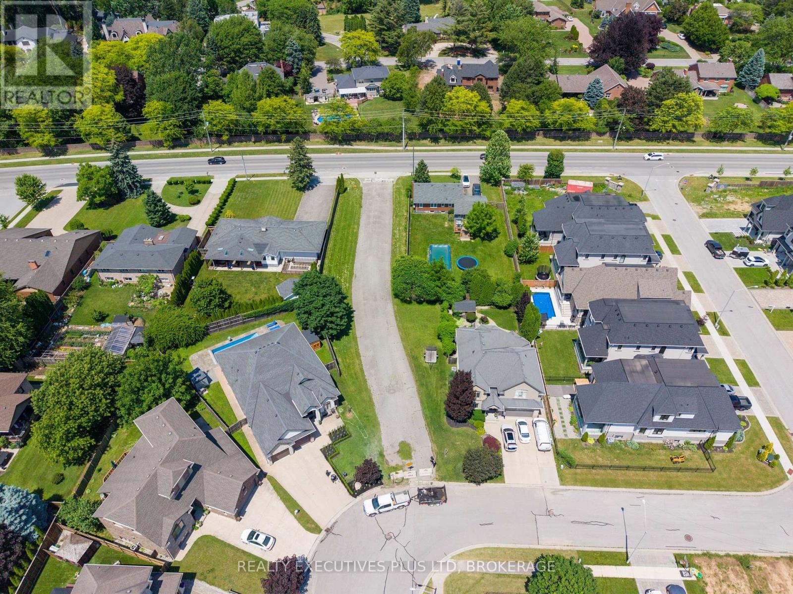 2441 Colangelo Drive, Niagara Falls, Ontario  L2J 0A1 - Photo 11 - X13449402