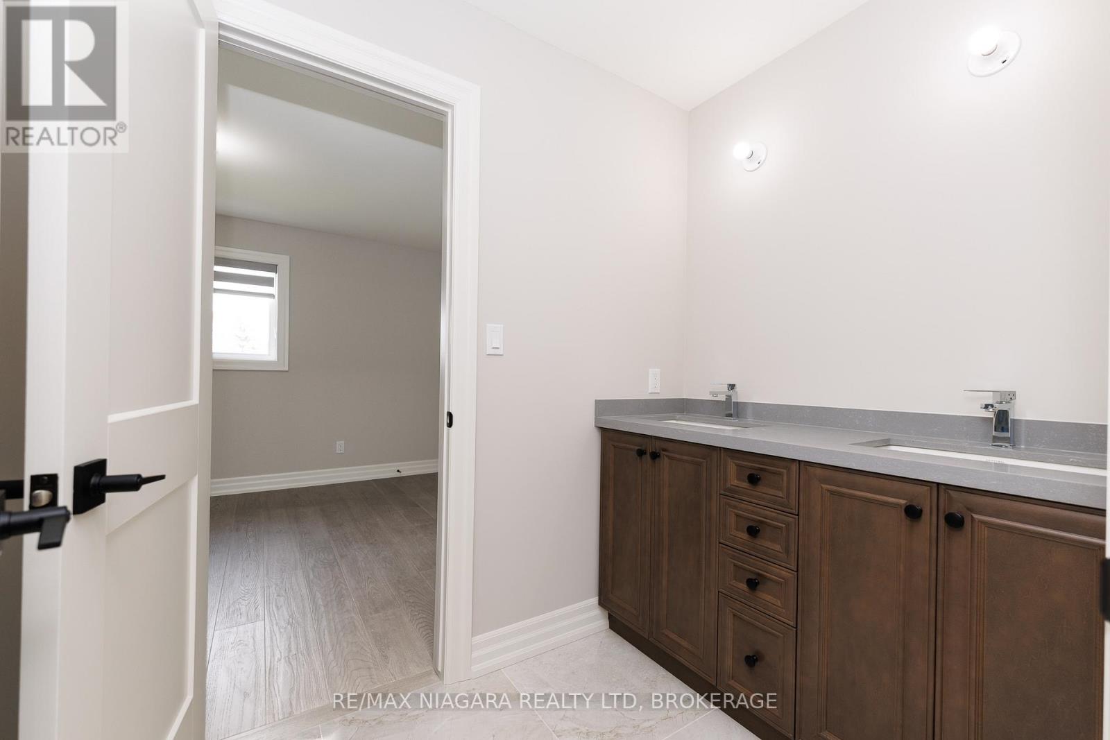 3816 Simpson Lane, Fort Erie, Ontario  L0S 1S0 - Photo 32 - X13449594