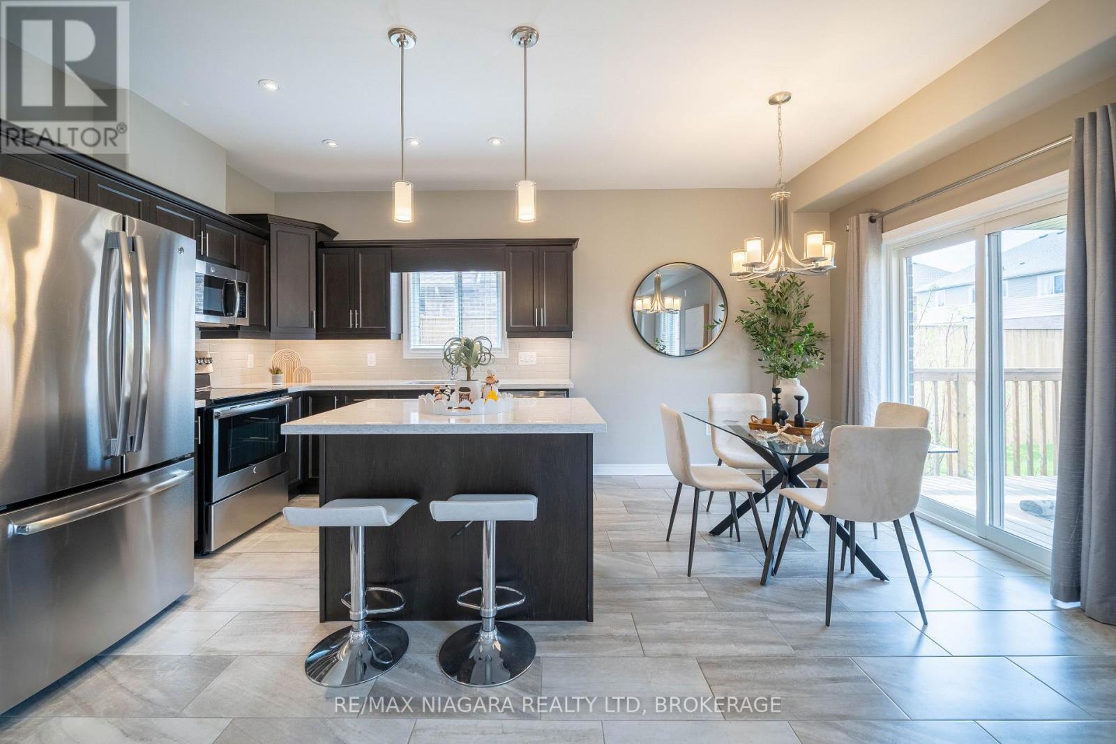 9385 Eagle Ridge Drive, Niagara Falls, Ontario  L2H 0G3 - Photo 14 - X13450666