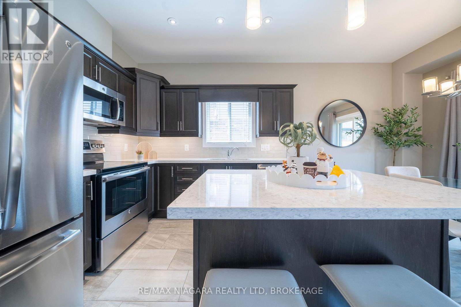9385 Eagle Ridge Drive, Niagara Falls, Ontario  L2H 0G3 - Photo 20 - X13450666