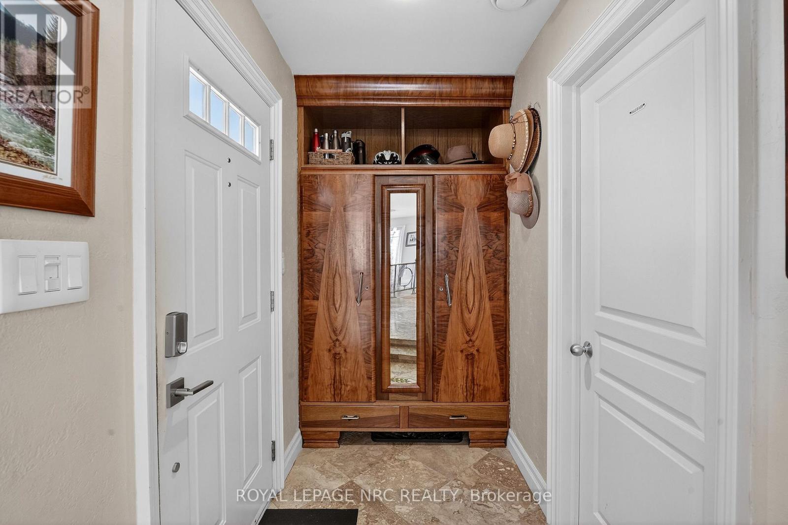 11 Peel Street, St. Catharines, Ontario  L2N 5A2 - Photo 6 - X13451416