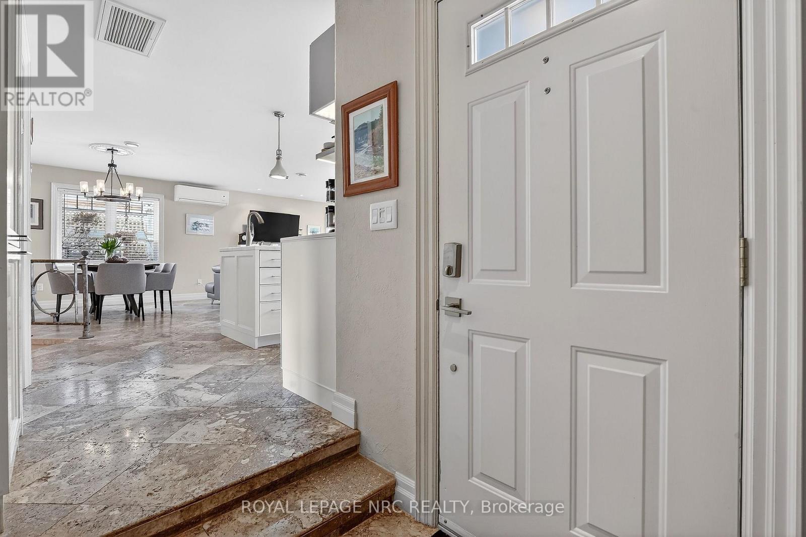 11 Peel Street, St. Catharines, Ontario  L2N 5A2 - Photo 7 - X13451416