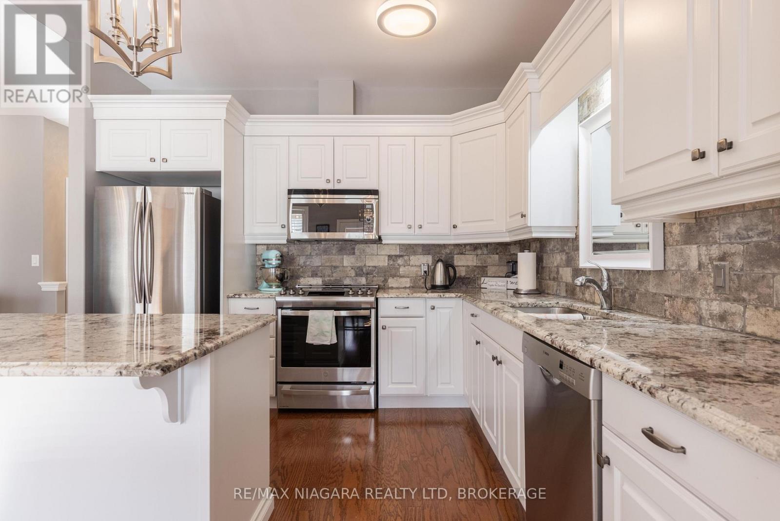 19 Crimson Drive, Niagara-On-The-Lake, Ontario  L0S 1J1 - Photo 14 - X13451720